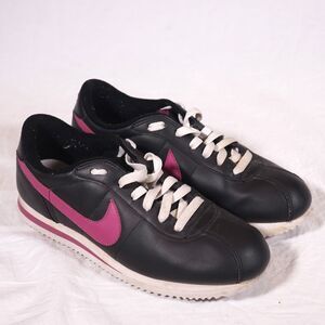 2009 Vintage Nike Classic Cortez Nylon Black Pink RARE Size 8.5 Womens